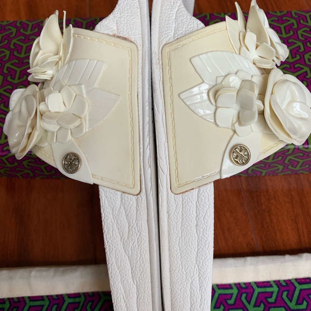 Authentic Tory Burch - Picture 4 of 10